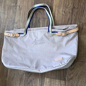 DOUGHNUT LEISURE RESORT COLLECTION LARGE TOTE BAG